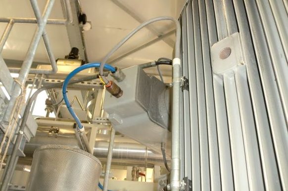 Drukvaste behuizing met drukvaste wartel. Helaas toch geen goede combinatie.