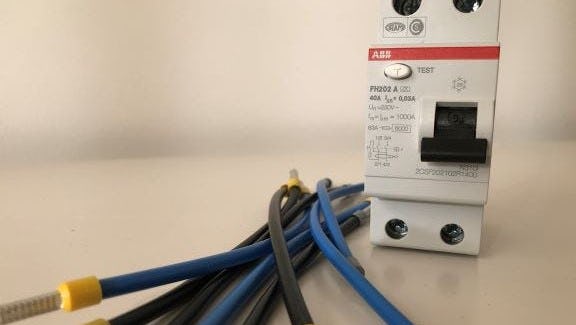 Aardlekschakelaars: de ins en outs