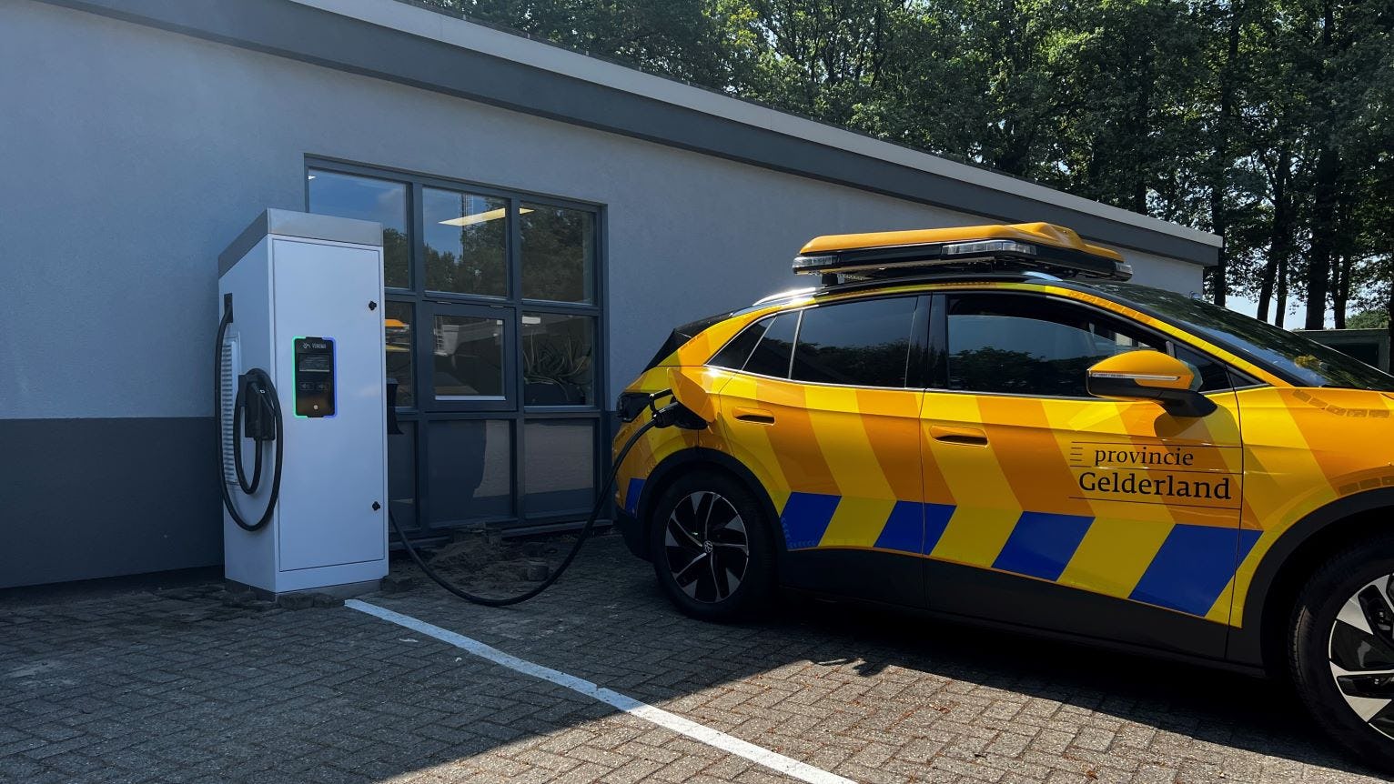 Dit is de Direct Solar Charger van Venema.