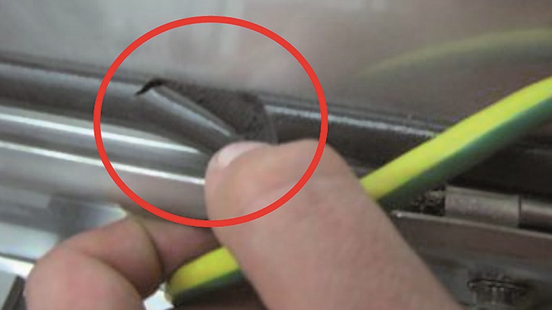 Beschadigde sealrand.