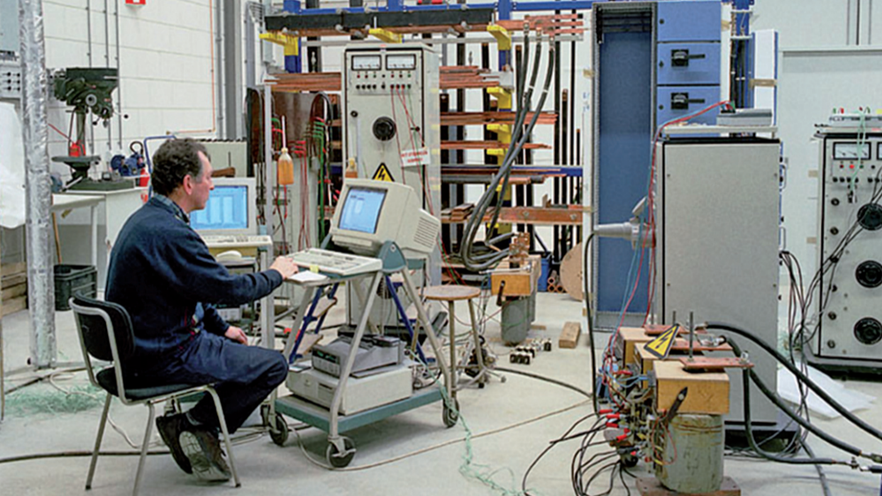 Een tempertuurverhogingstest van een verdeelsysteem. Bron: Prof. Ir. Damstra Laboratorium.