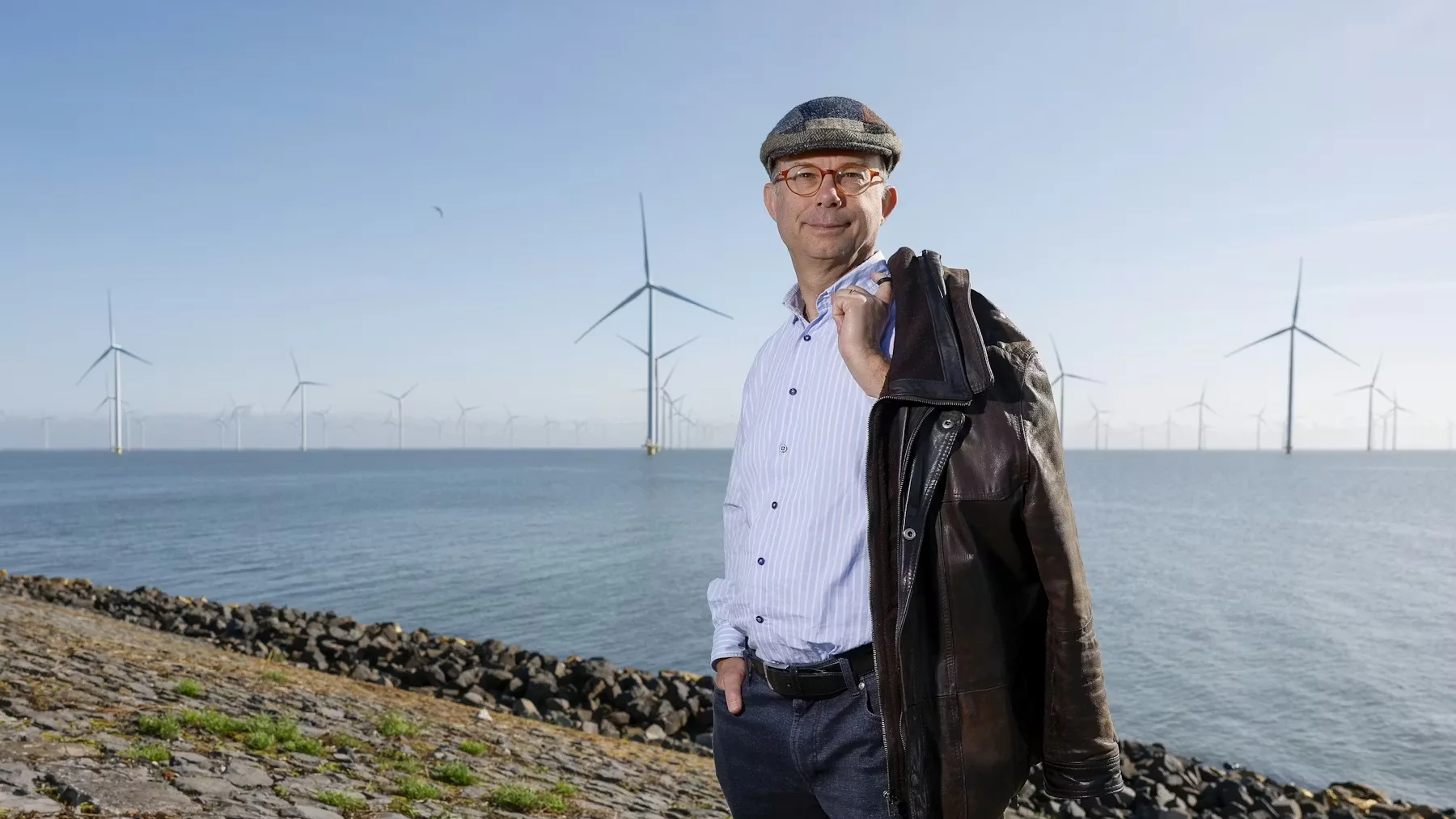 Hoogleraar energiemarkten Laurens de Vries: "We moeten gewoon heel veel gaan elektrificeren." Beeld: Bas Czerwinski / TU Delft