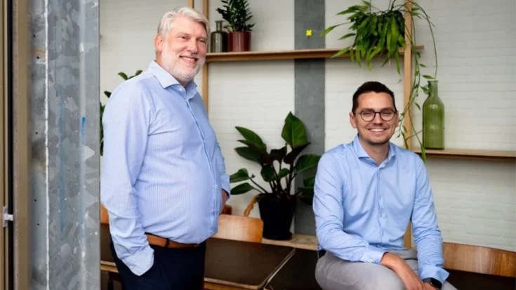 Country director Nederland Tom Dooge (links) en Pieter Bolckmans (rechts), hoofd Battery Energy Storage System (BESS) bij Octave.energy.